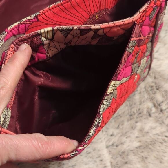 Vibrant Pink and Red Patchwork Crossbody Bag Vera Bradley BOHEMIAN BLOOMS - Picture 7 of 10
